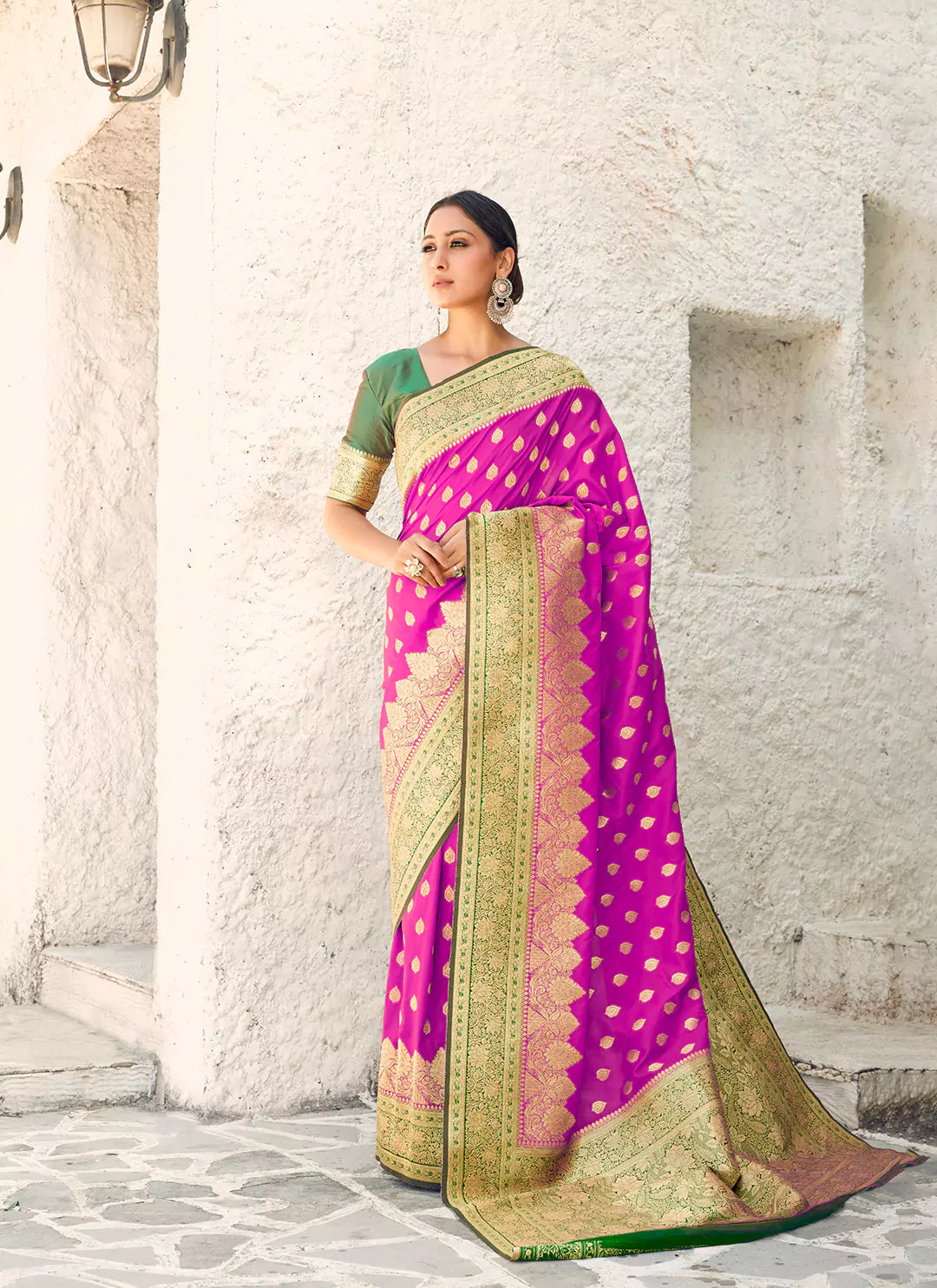 Purple Banarasi Silk Saree - TREEVESTO
