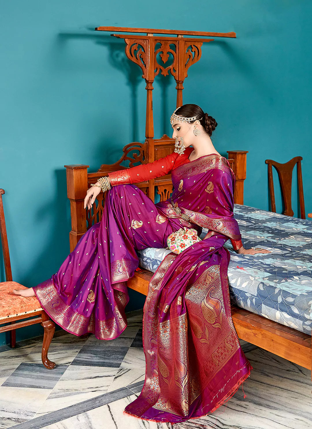 Wine Purple Banarasi Silk Saree With Antique Zari Paisley Motifs treevesto