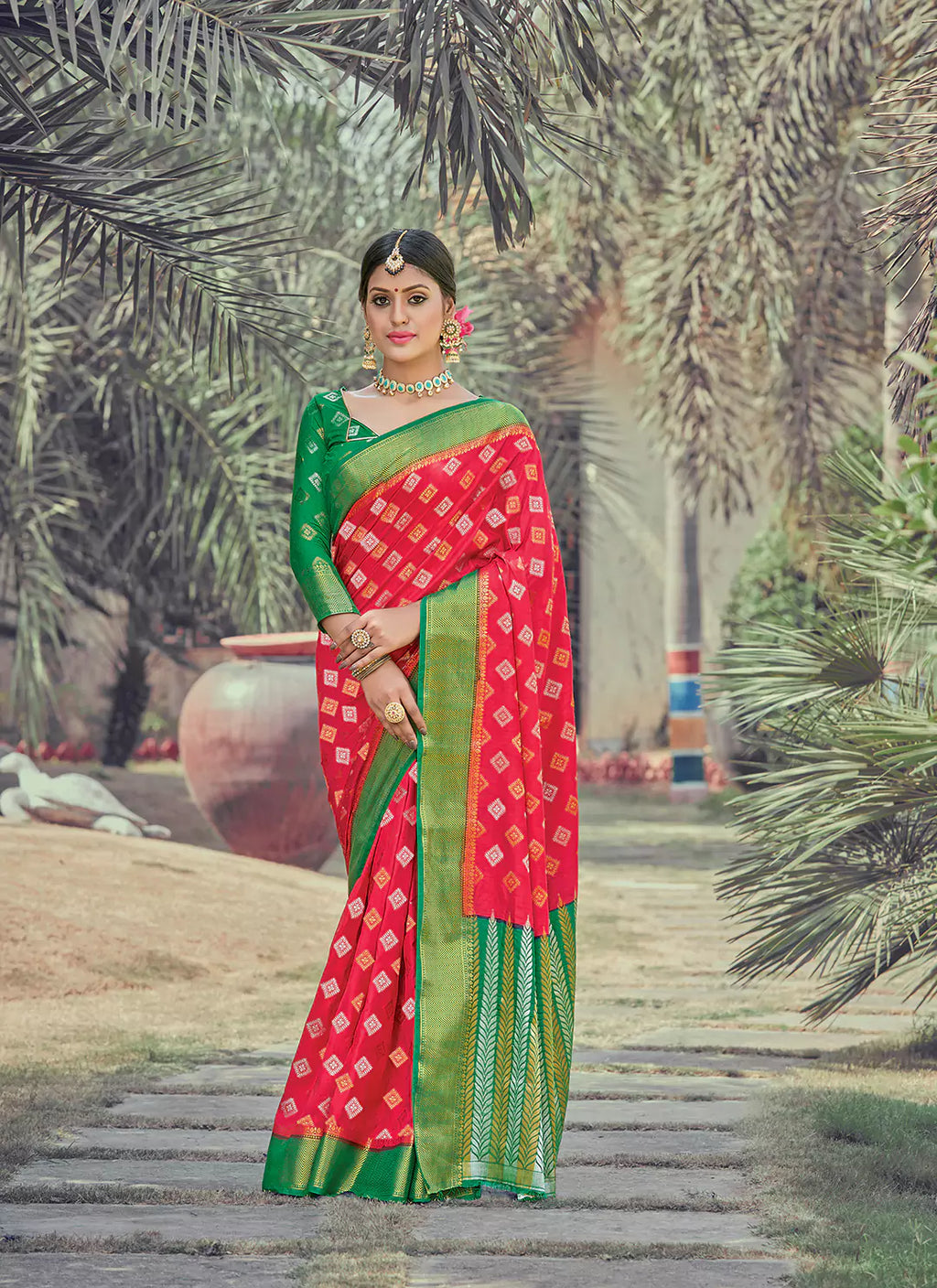 Amaranth Red Soft Dola Silk Sona Rupa Zari Woven Saree - TREEVESTO