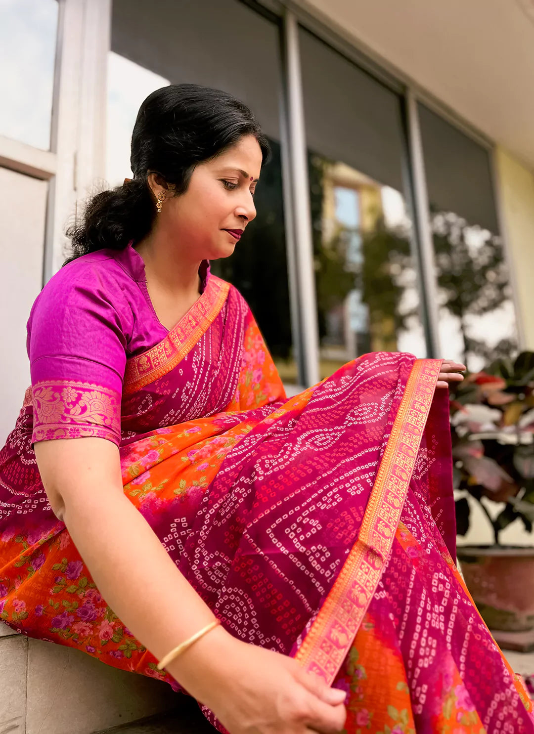 Bandhej With Floral Print Magenta & Orange Pure Georgette Saree - TREEVESTO