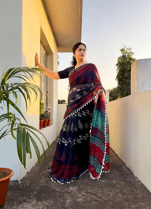 Batik Print Navy Blue Cotton Blend Saree With Pompoms treevesto