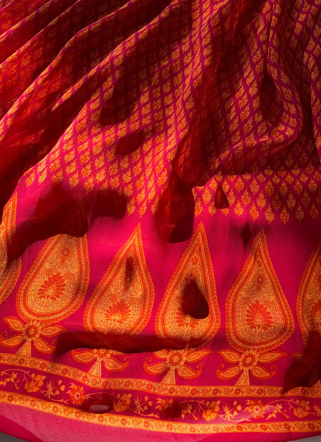Buti Print Magenta Soft Georgette Saree - TREEVESTO