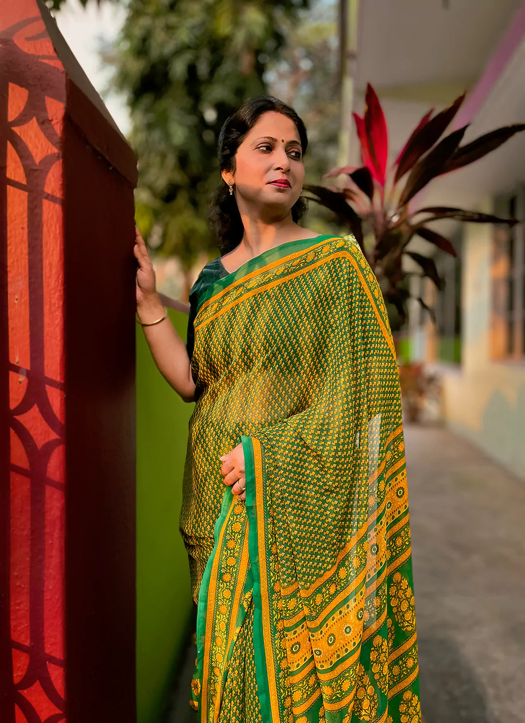 Buti Print Pine Green Soft Georgette Saree - TREEVESTO