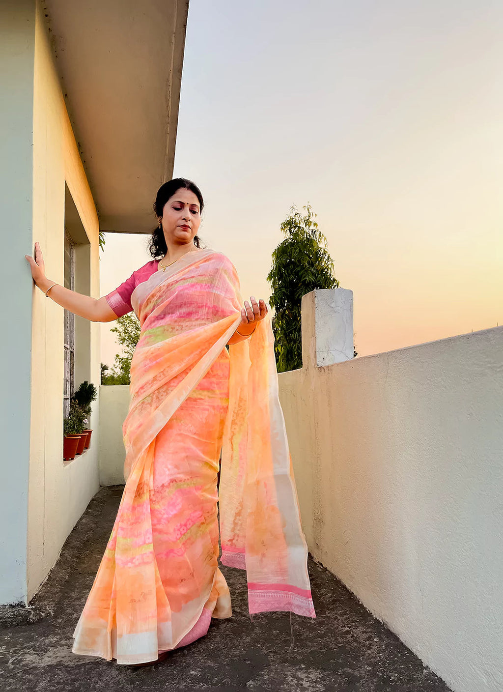 Abstract Print Coral Base Linen Cotton Saree TREEVESTO