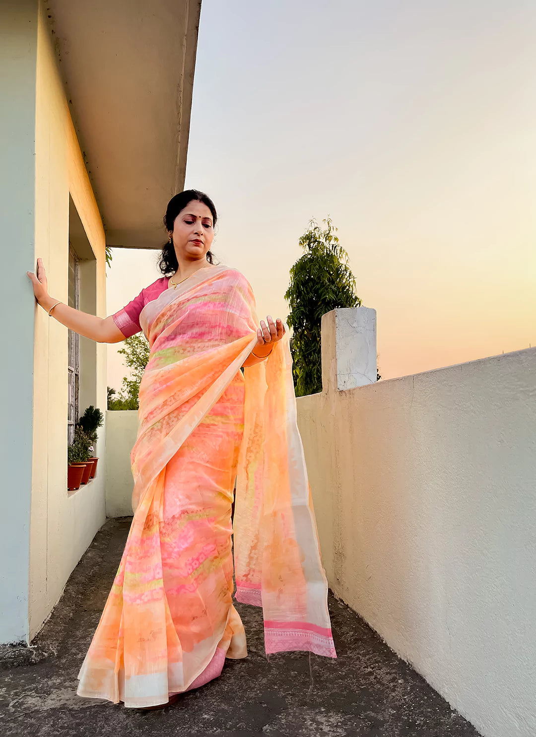 Abstract Print Coral Base Linen Cotton Saree TREEVESTO