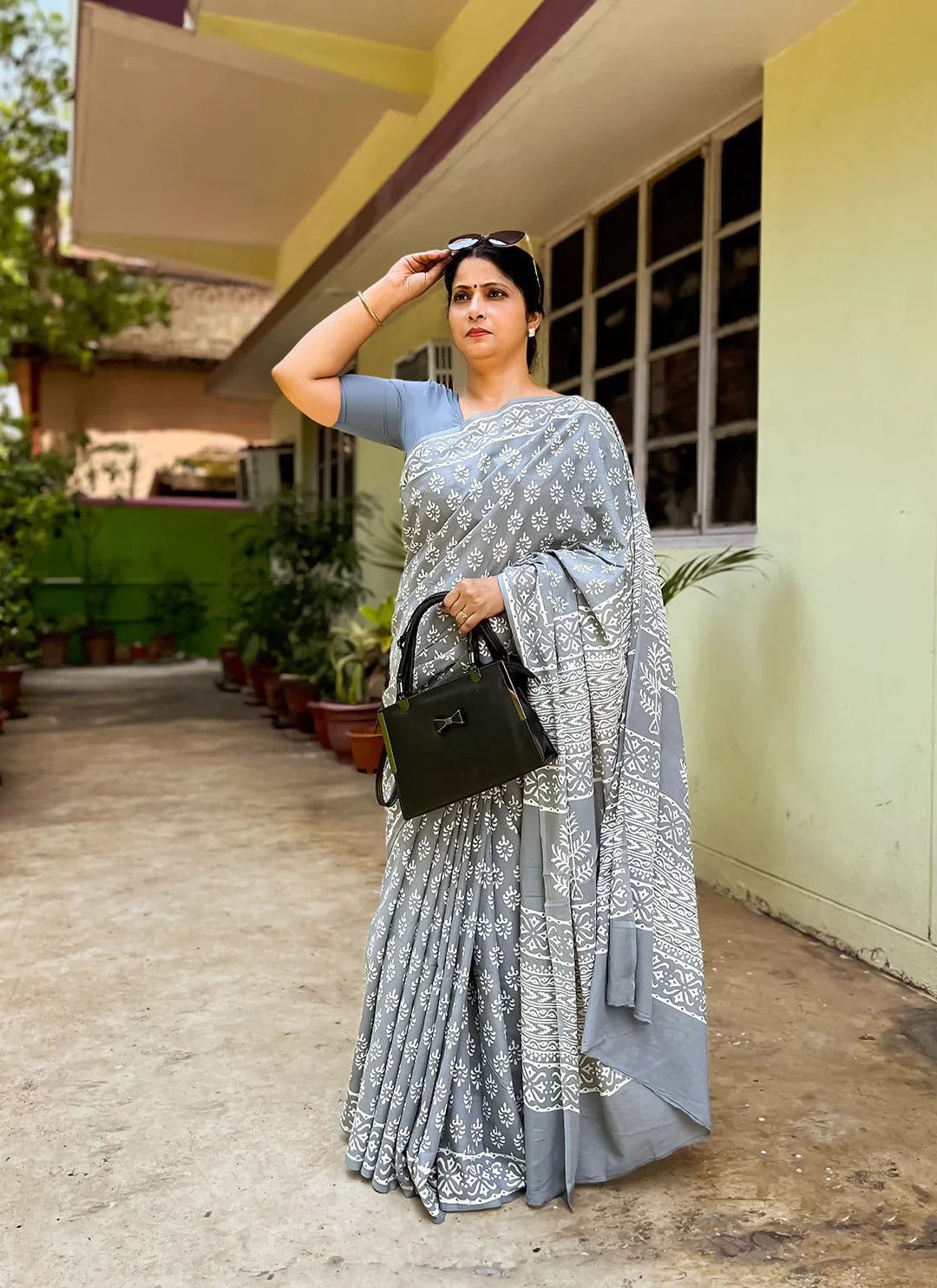 Dabu Hand Block Print Grey Pure Mul Cotton Saree treevesto