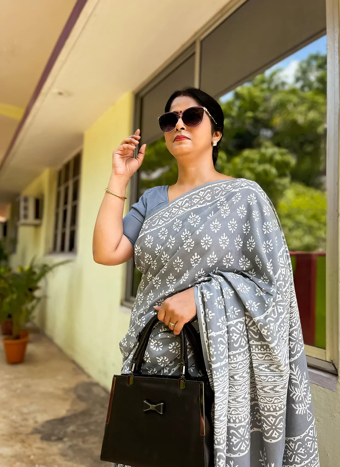 Dabu Hand Block Print Grey Pure Mul Cotton Saree treevesto