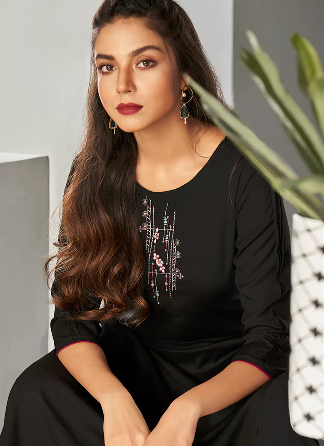 Embroidered Black Viscose A-Line Kurta treevesto
