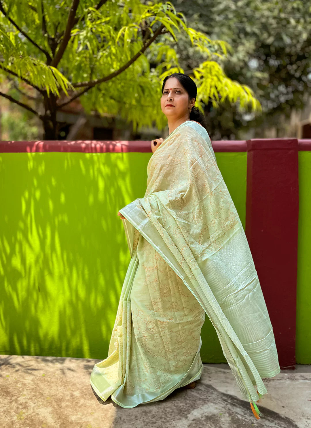Fine Resham Embroidered Tea Green Soft Linen Saree - TREEVESTO