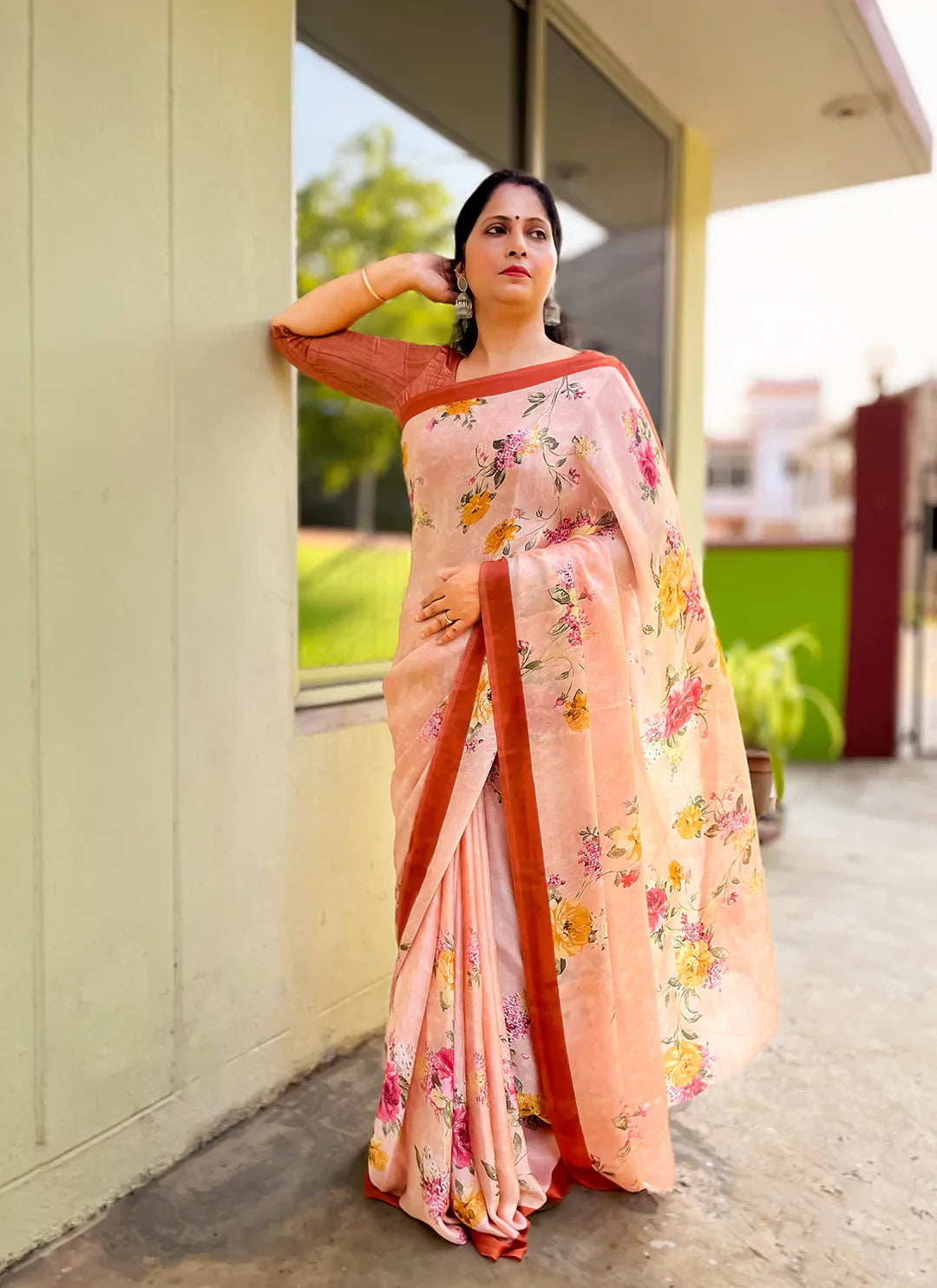 Floral Print Chic Pink Soft Satin Silk Saree - TREEVESTO
