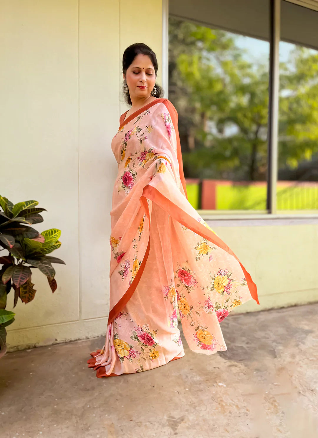 Floral Print Chic Pink Soft Satin Silk Saree - TREEVESTO