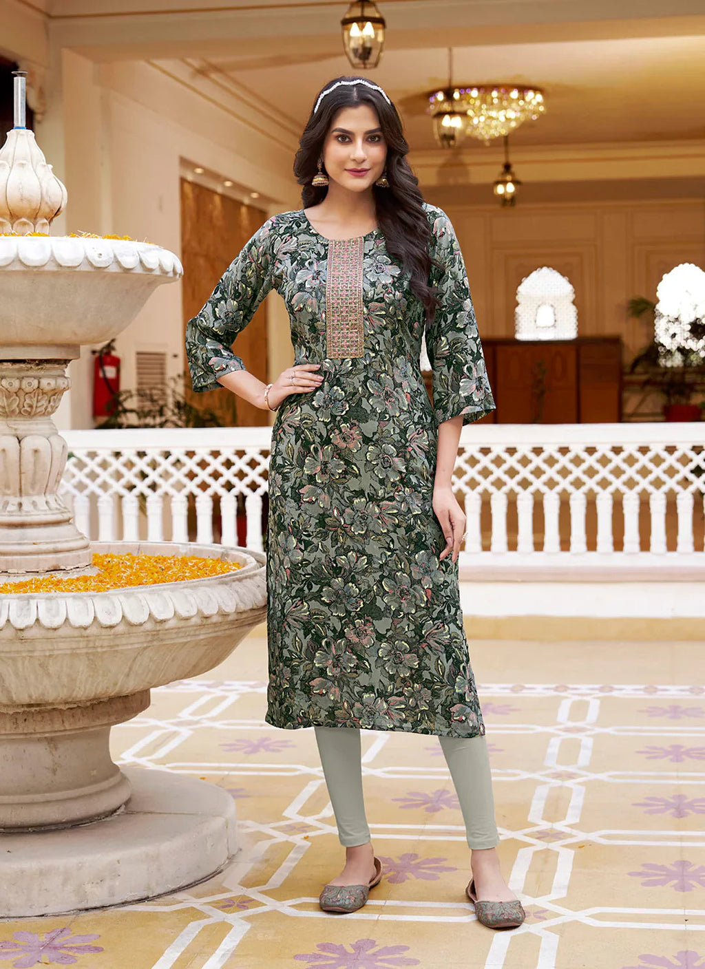 Floral Print Grey Yoke Design Liva Straight Kurta treevesto