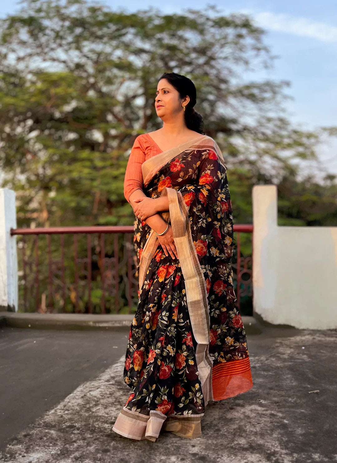 Floral Print Linen Cotton Saree In Black With Silver Zari Border - TREEVESTO