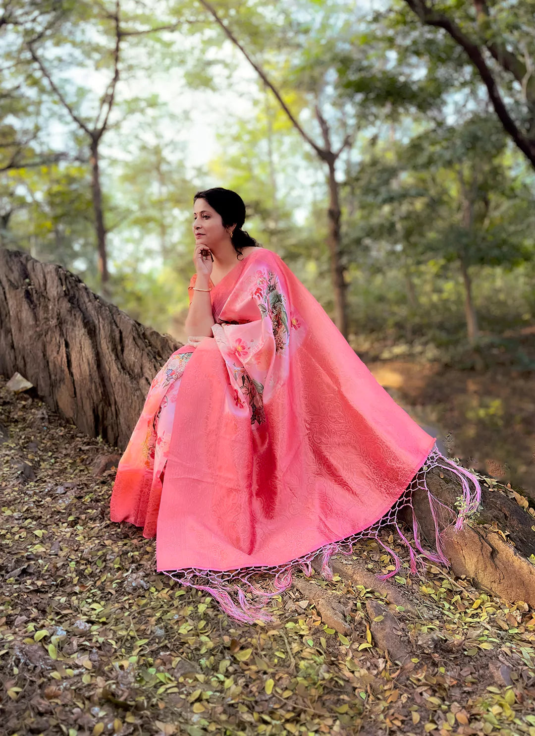 Floral Print Peach Pink Silk Saree With Zari Motifs - TREEVESTO