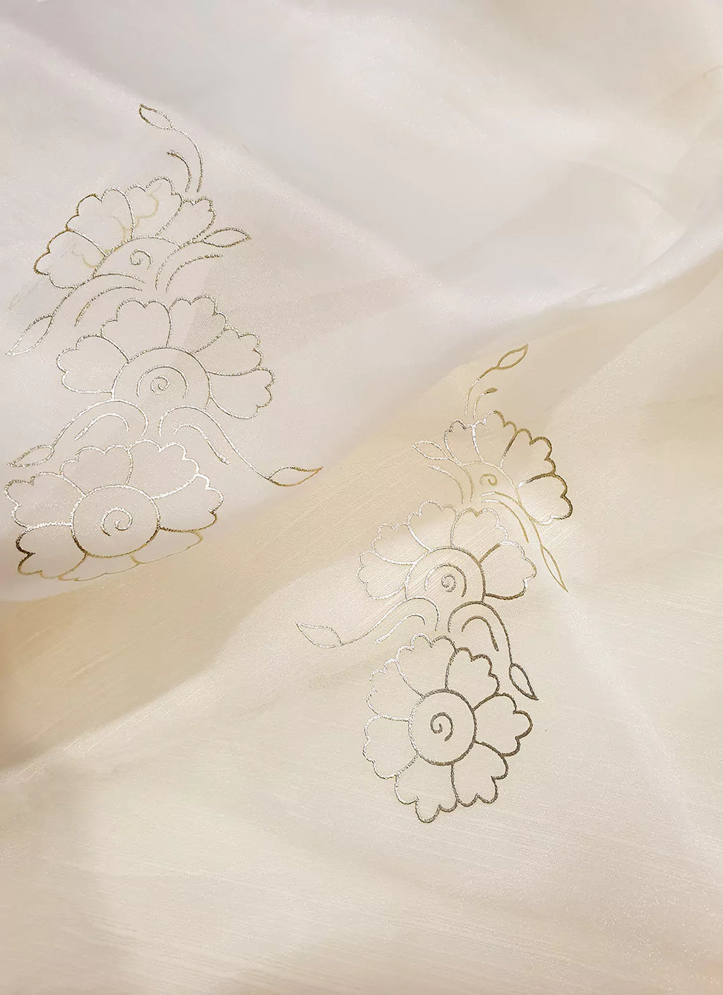 Floral Print Pearl White Organza Saree - TREEVESTO
