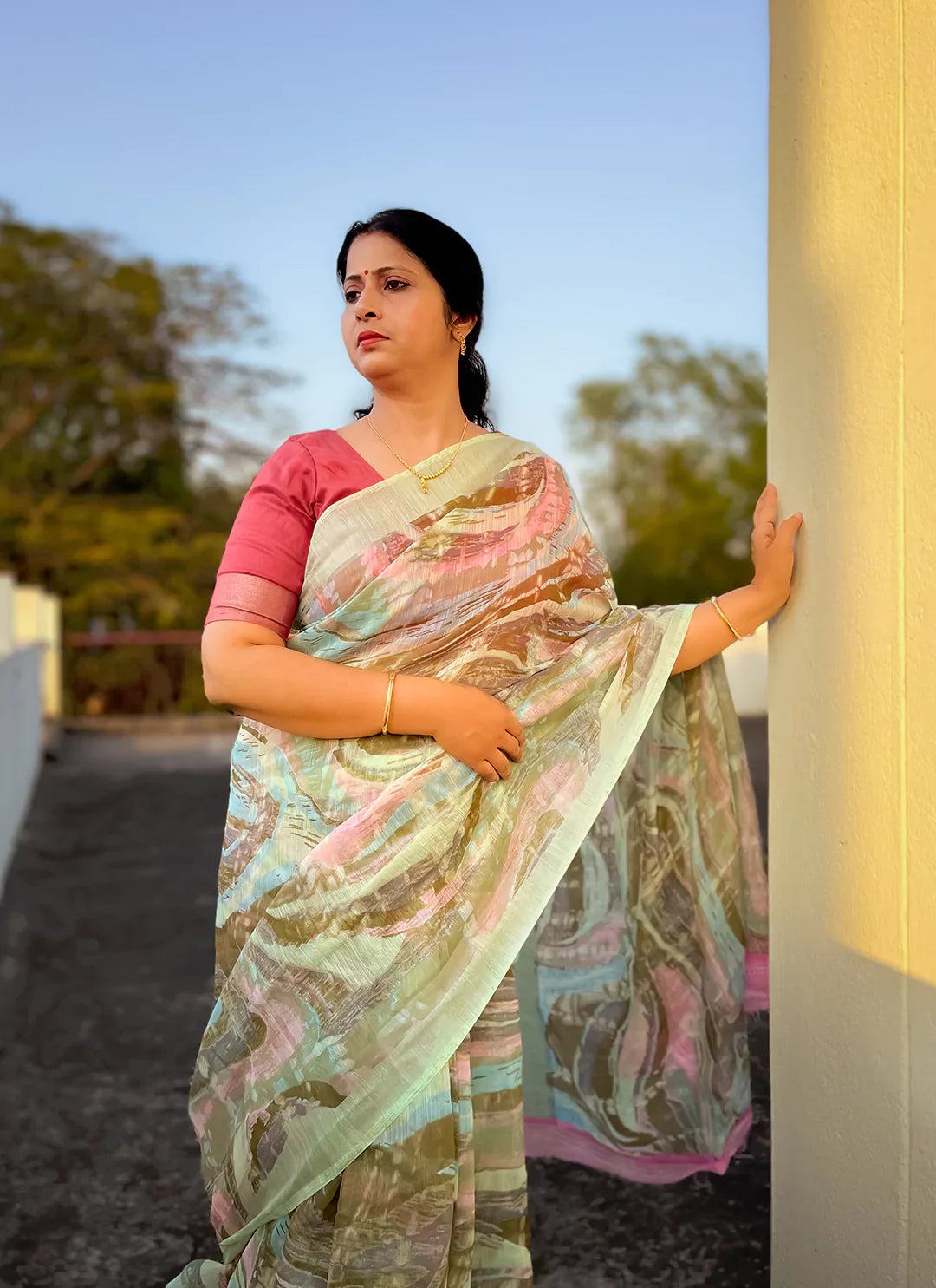 Multicolored Marble Print Linen Cotton Saree treevesto
