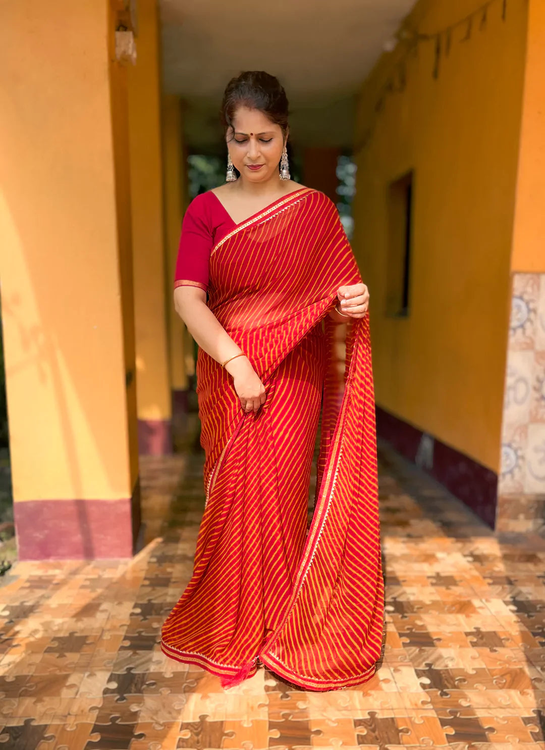 Leheriya Print Red Pure Chiffon Saree With Gota Patti Border treevesto