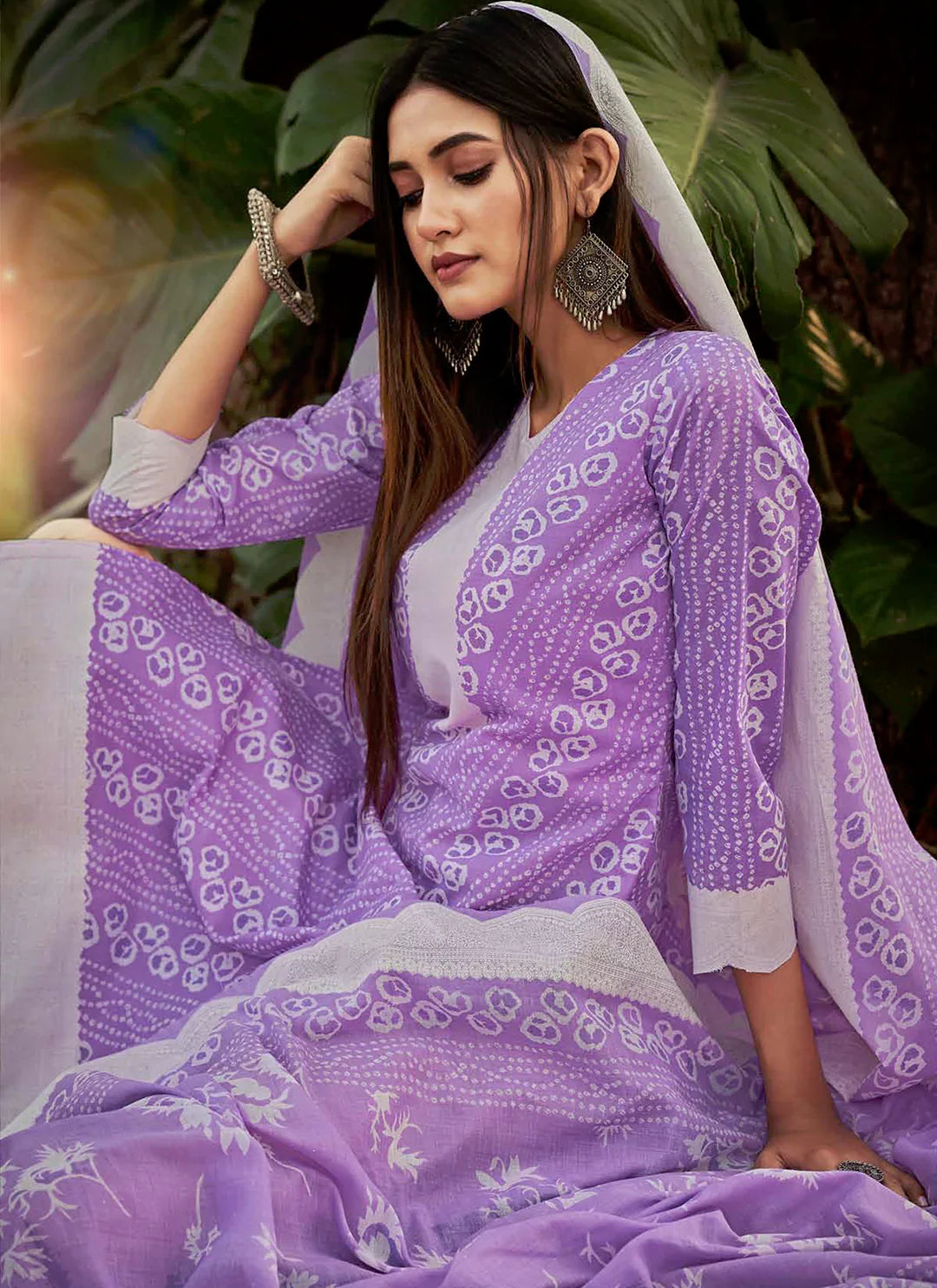Leheriya With Bandhej Print Pure Cotton Lavender Unstitch Suit Material treevesto