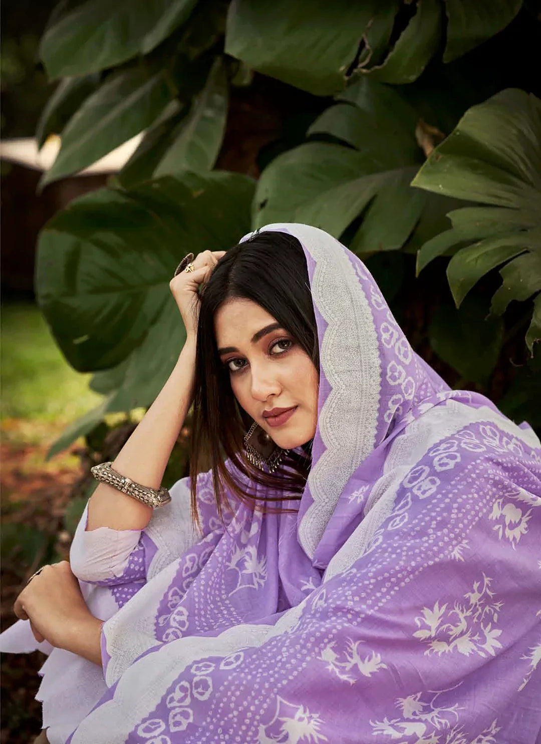Leheriya With Bandhej Print Pure Cotton Lavender Unstitch Suit Material treevesto