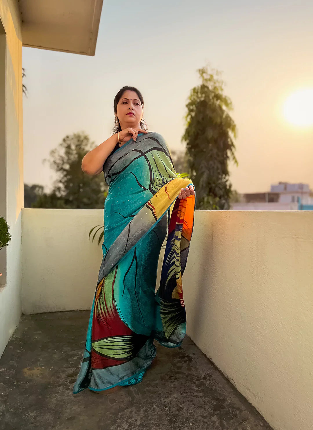 Mesmerizing Tanchoi Worked Blue Crepe Satin Silk Saree - TREEVESTO