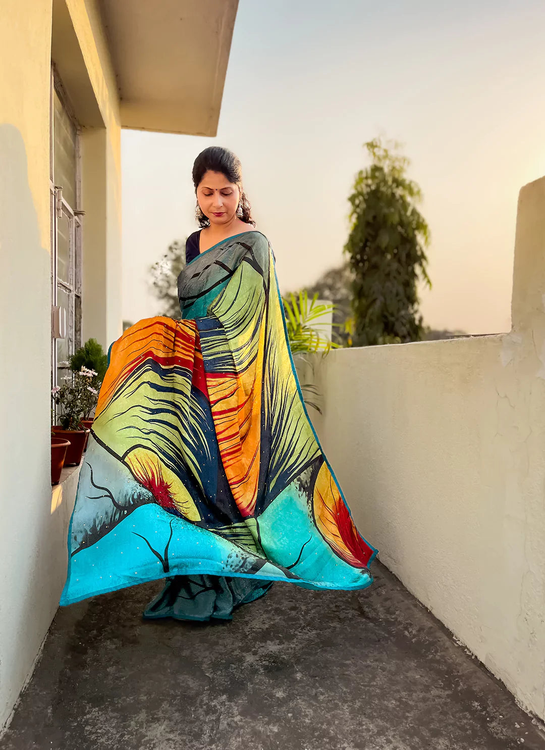 Mesmerizing Tanchoi Worked Blue Crepe Satin Silk Saree - TREEVESTO