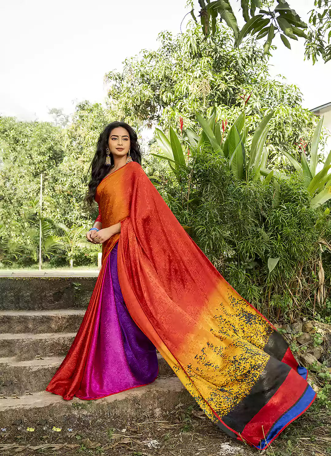 Mesmerizing Tanchoi Worked Multicolor Crepe Satin Silk Saree - TREEVESTO