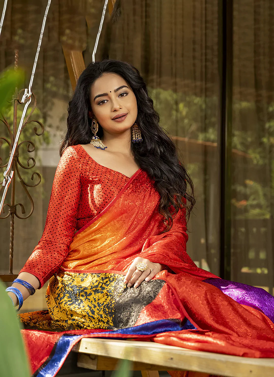 Mesmerizing Tanchoi Worked Multicolor Crepe Satin Silk Saree - TREEVESTO
