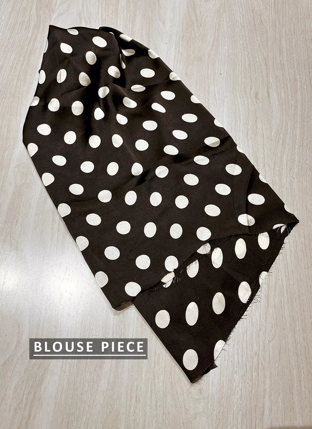 Polka Dot Print White Crepe Satin Saree With Striped Pallu treevesto