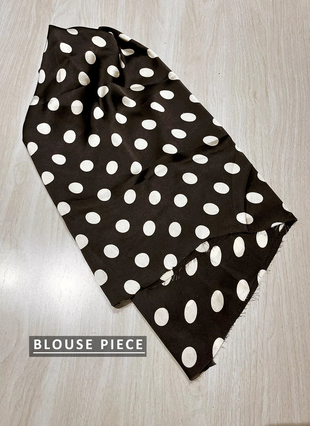 Polka Dot Print White Crepe Satin Saree With Striped Pallu treevesto