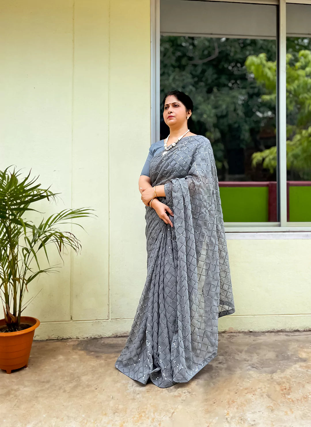 Pure Georgette Grey Sequin Saree treevesto