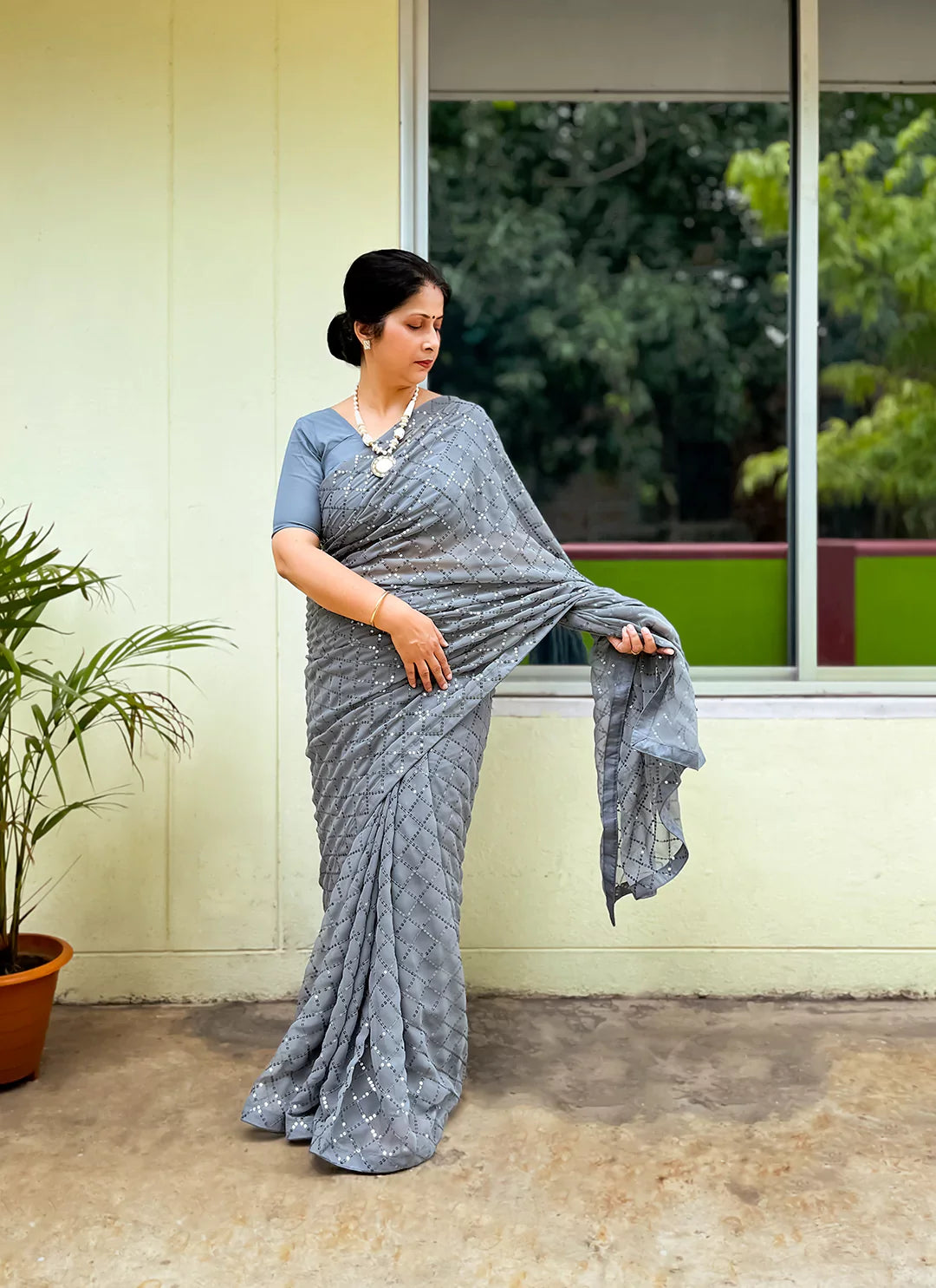 Pure Georgette Grey Sequin Saree treevesto
