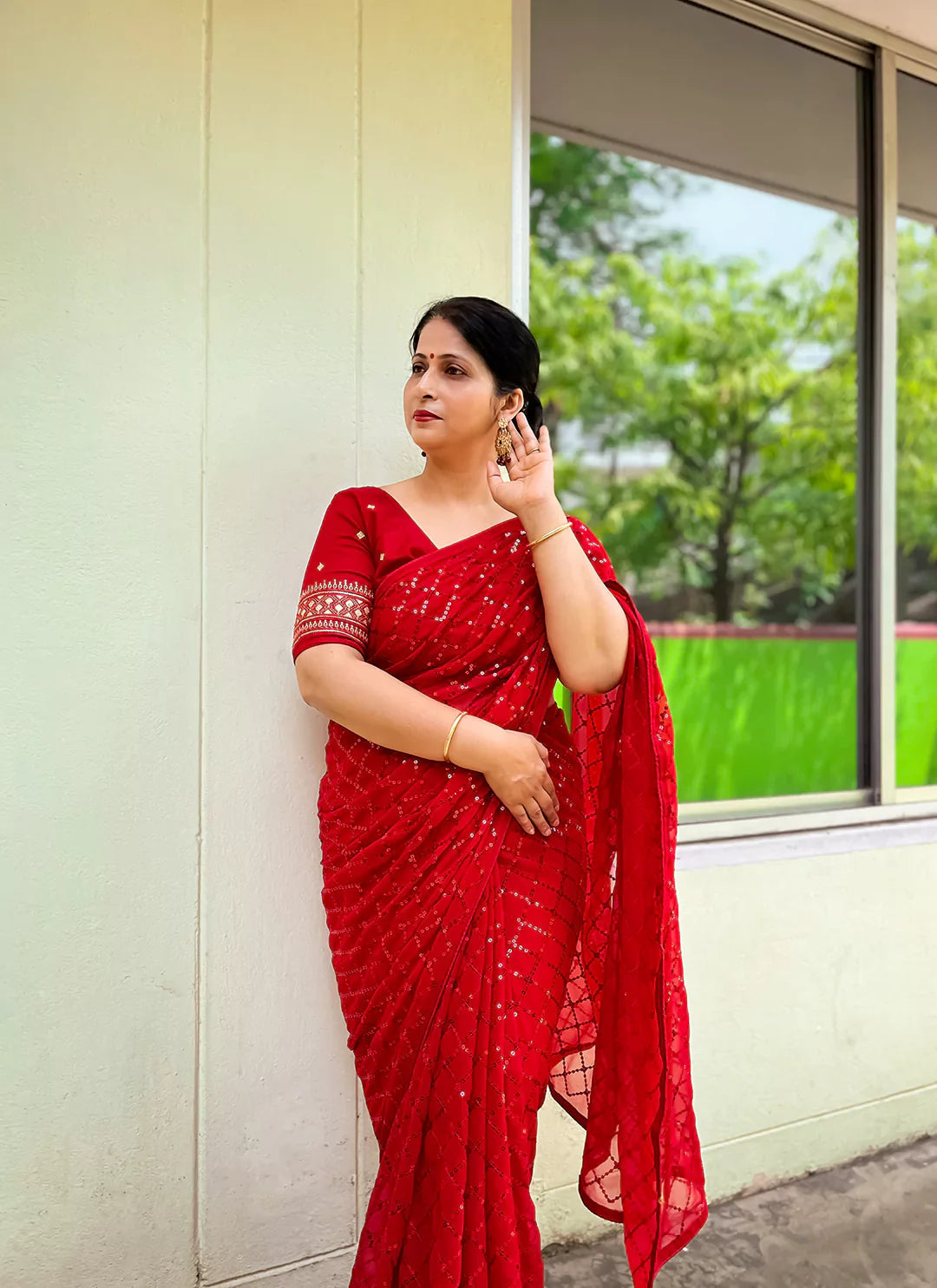 Pure Georgette Red Sequin Saree treevesto