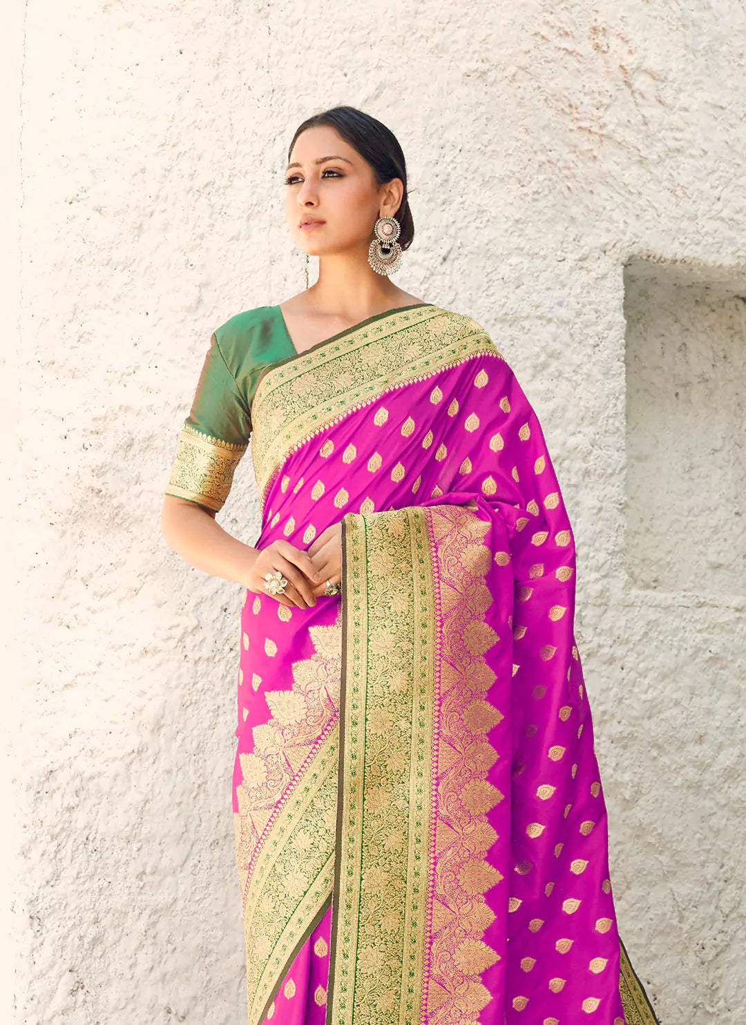 Purple Banarasi Silk Saree - TREEVESTO