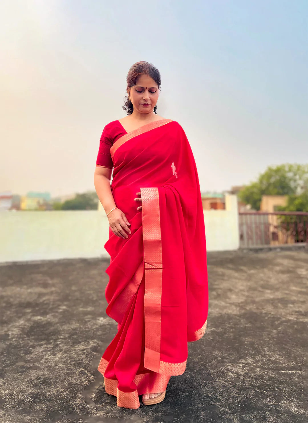 Red Soft Vichitra Silk Saree With Zari Border - TREEVESTO