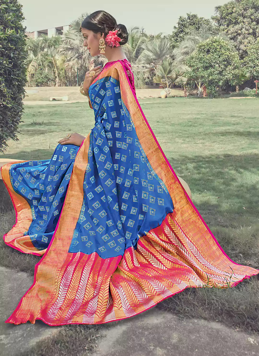 Sky Blue Soft Dola Silk Sona Rupa Zari Woven Saree - TREEVESTO