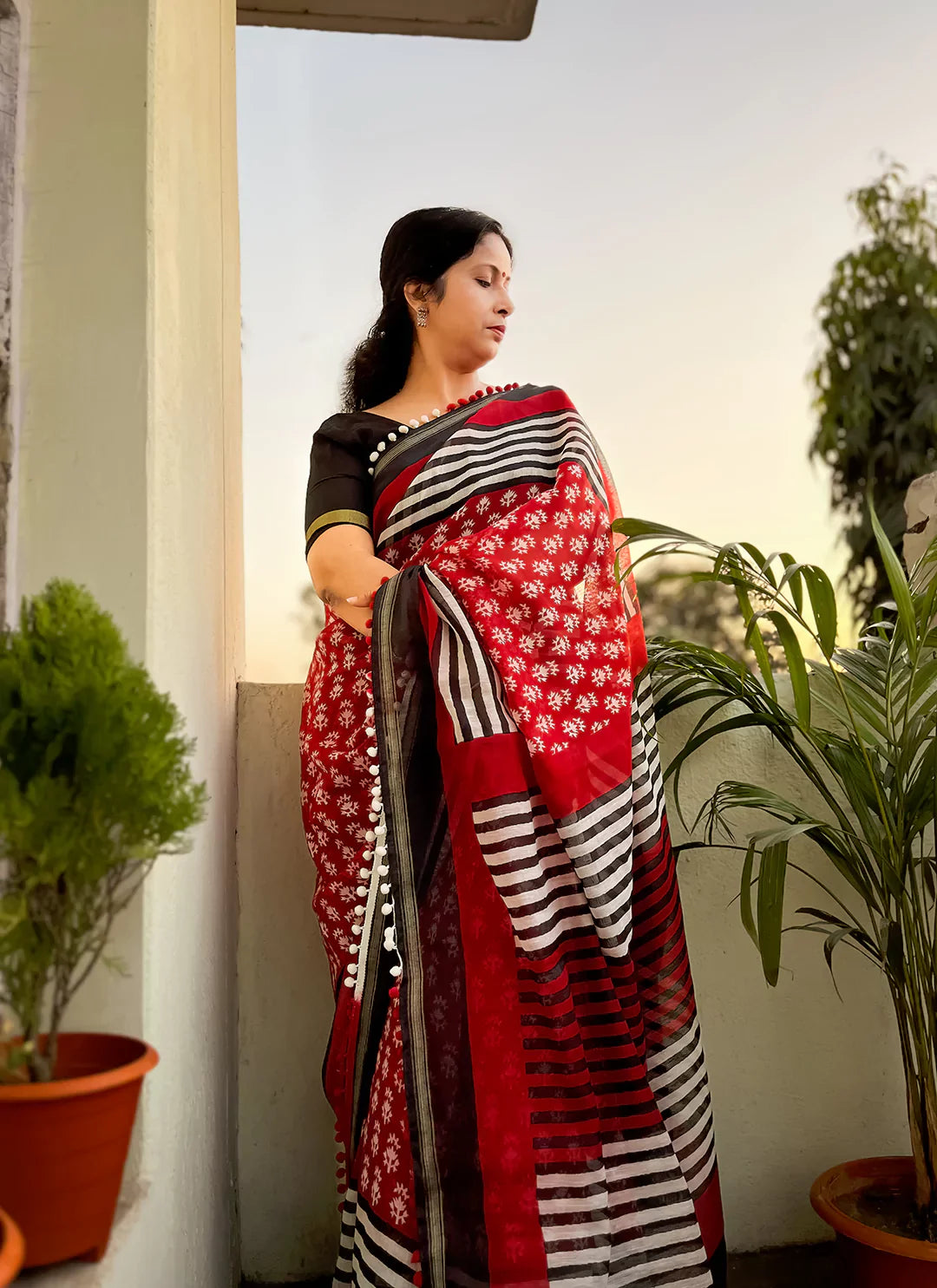 Red Black Cotton Blend Saree With Pompoms treevesto
