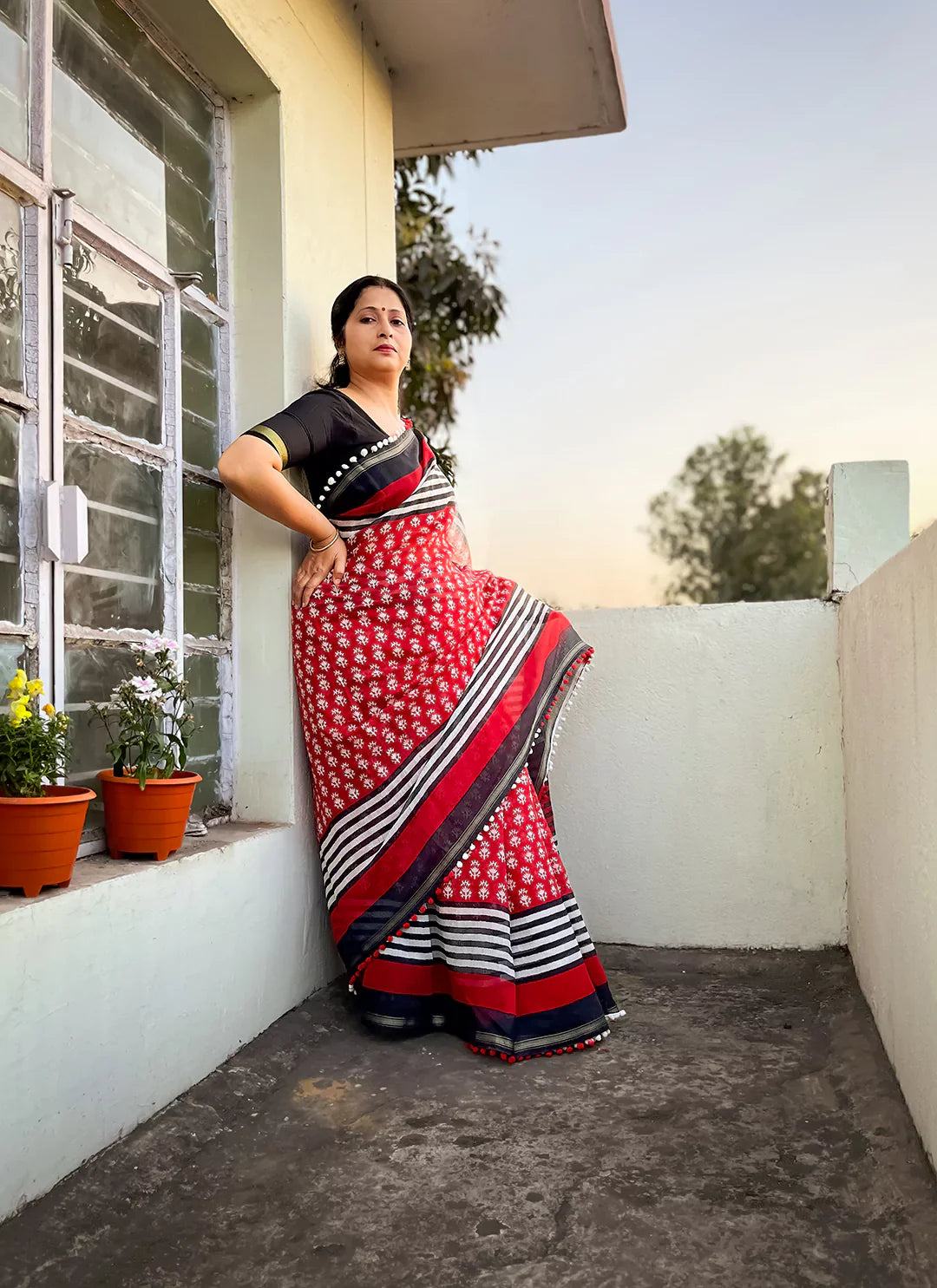 Red Black Cotton Blend Saree With Pompoms treevesto