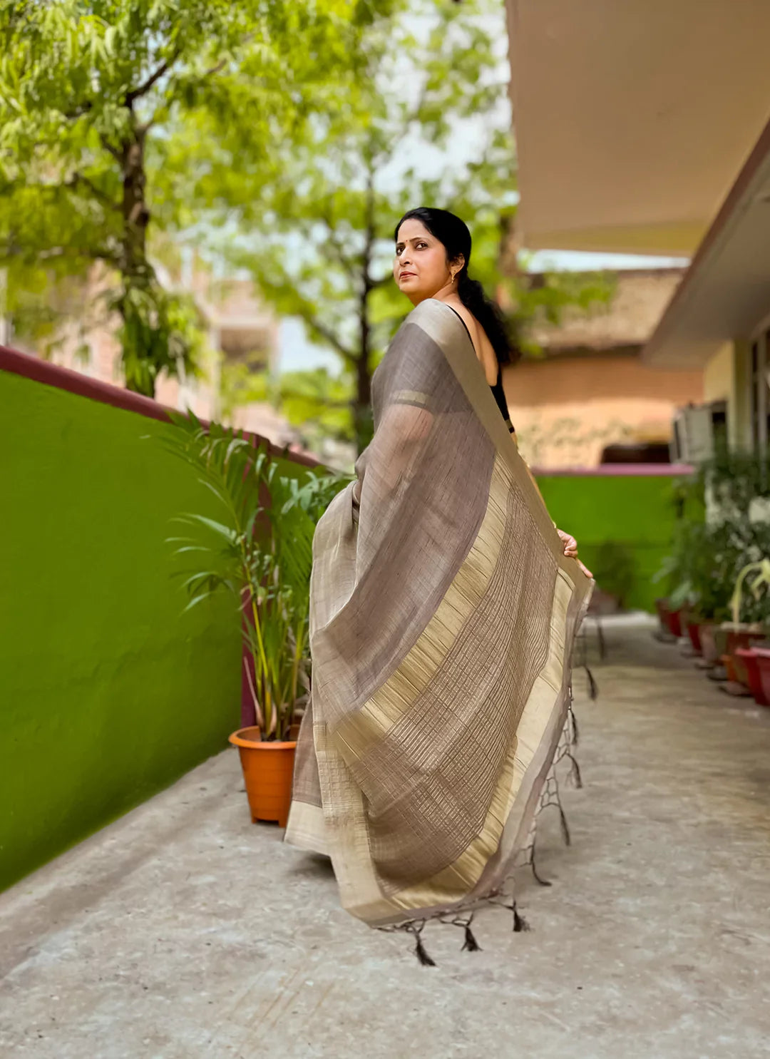 Taupe Colored Eri/Ahimsa Silk Saree - TREEVESTO