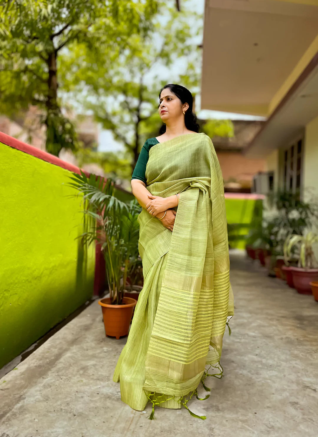 Tea Green Eri/Ahimsa Silk Saree - TREEVESTO