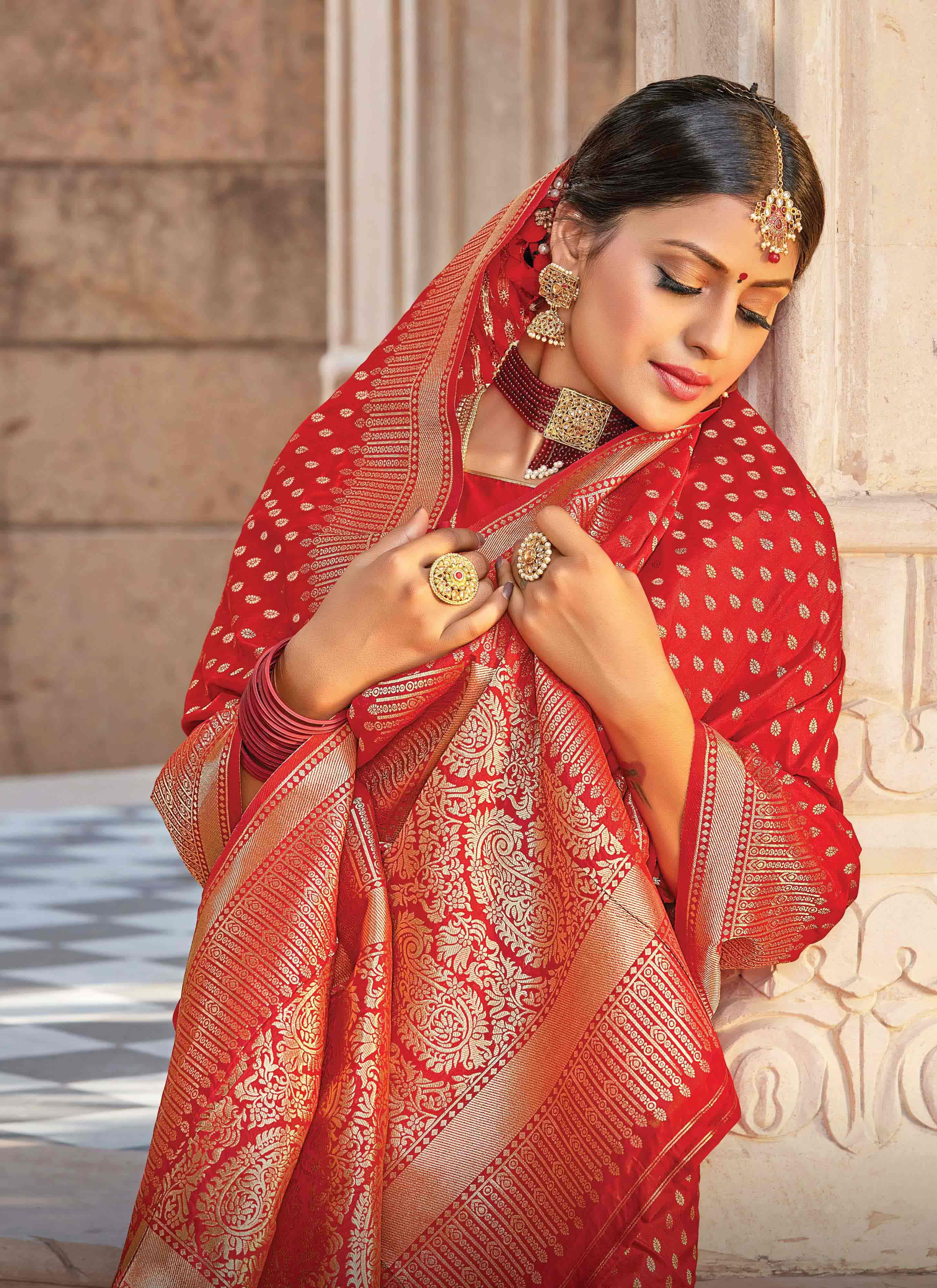 Korial Benarasi Silk Saree Price : 4,380 Saree SKU : AA00200660 | Party  wear sarees, Saree, Party wear