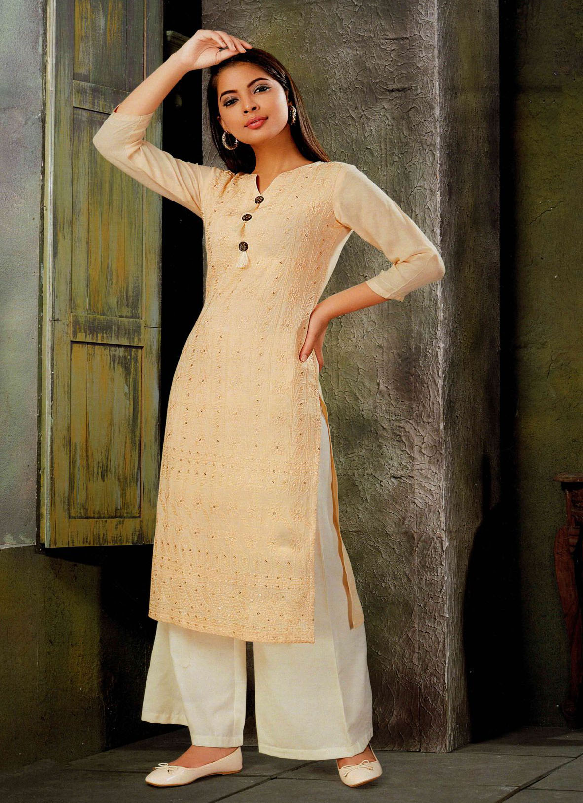 Buy Cotton Culture Cream Cotton Striped Straight Kurta for Women Online @  Tata CLiQ