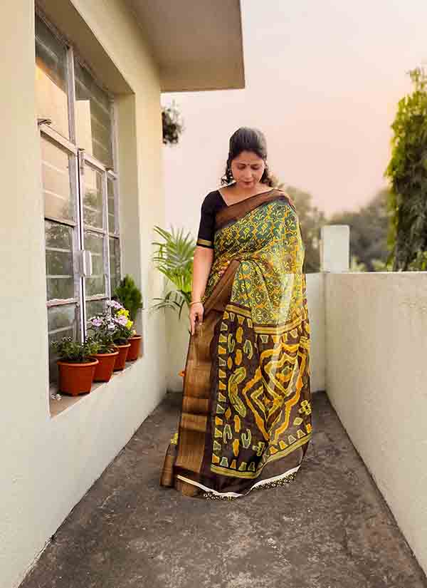 tribal_art_print_linen_cotton_saree