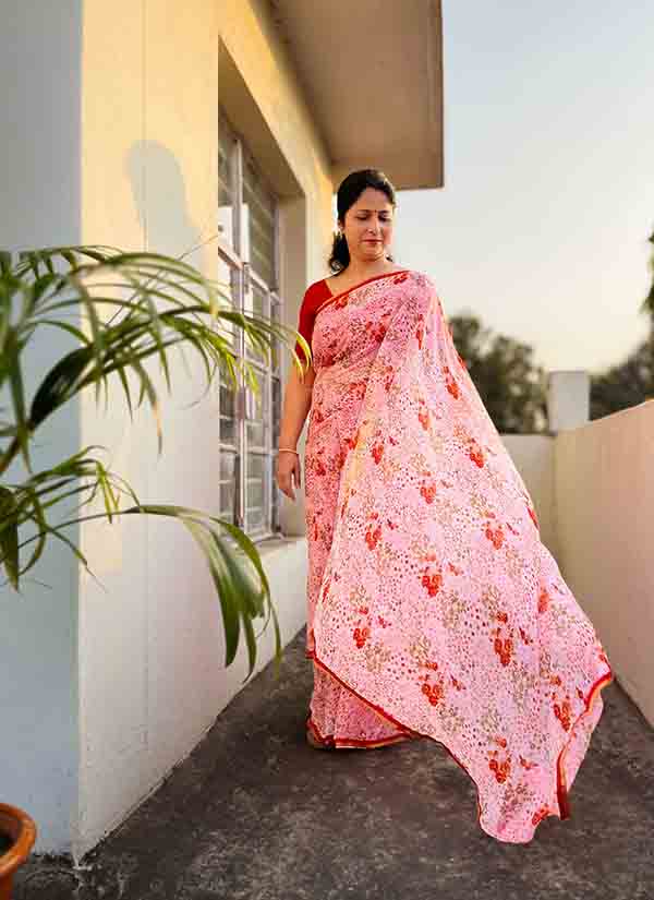 printed_pink_ultra_soft_weightless_chiffon_saree