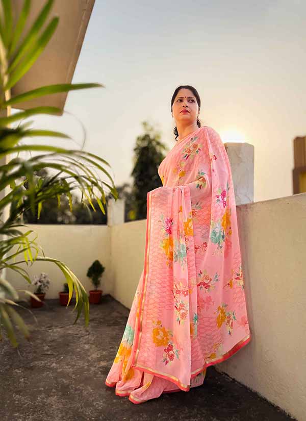 floral_print_salmon_pink_lightweight_chiffon_saree